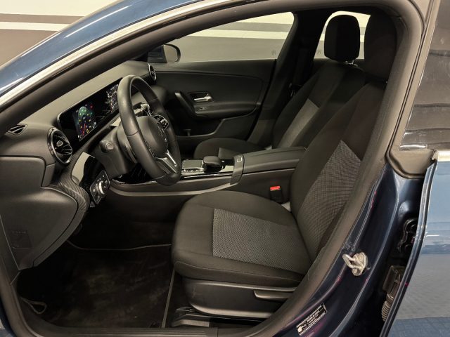 Mercedes-Benz CLA 200 d Automatic Coupè Business 1prop. IVA usato a MILANO