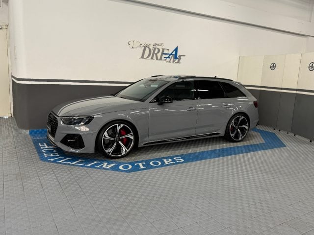 Audi RS 4 Avant 2.9 tfsi quattro 450cv tiptronic Full opt, del 2021, 87.300 km, in vendita a Milano (MI)