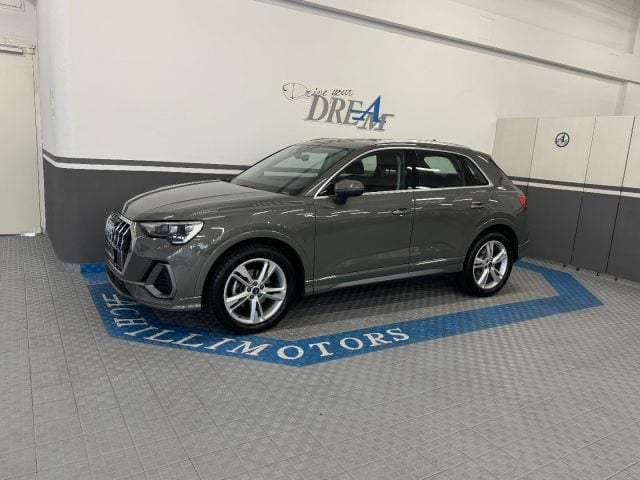 Audi Q3 35 TFSI S tronic S line edition Mhev 150cv iva 1pr, del 2022, 30.211 km, in vendita a Milano (MI)