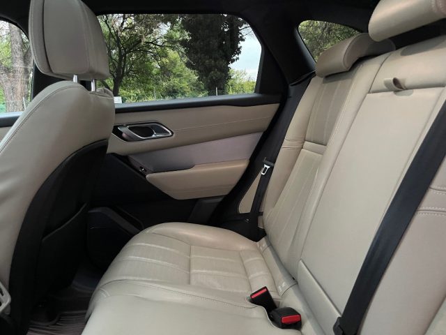 Land Rover Range Rover Velar 3.0D I6 4DW 300CV R-DYNAMIC HSE GANCIO TRAINO ELET, del 2023, 89.000 km, in vendita a Venezia (VE)