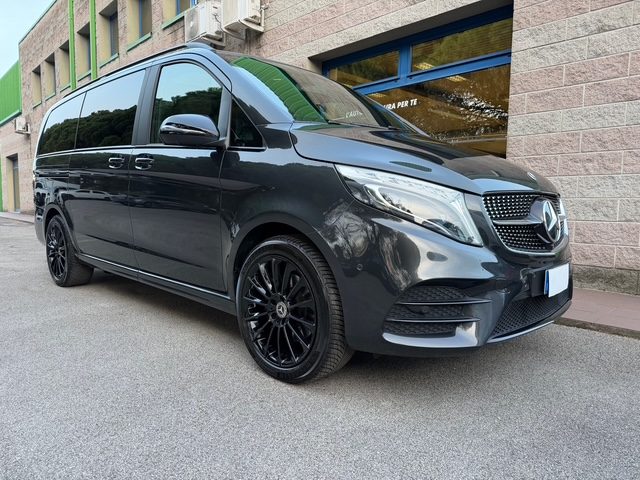 Mercedes-Benz V 300 D PREMIUM 4 MATIC 239CV 7 POSTI TETTO PANORAMA usato a VENEZIA