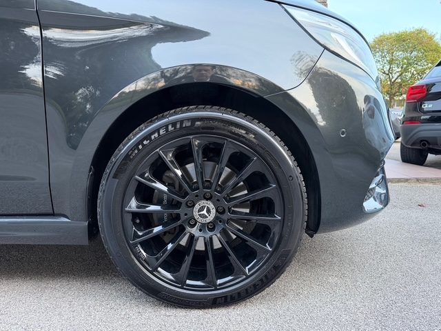 Mercedes-Benz V 300 D PREMIUM 4 MATIC 239CV 7 POSTI TETTO PANORAMA - foto 3 di 4