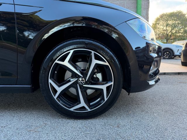 Volkswagen Polo 1.0 TSI 110 CV DSG R-LINE UNIPROPRIETARIO - foto 3 di 4