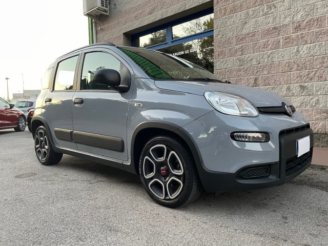 Fiat Panda 1.0 FIREFLY HYBRID 70CV CITY LIFE BLUETOOH usato a VENEZIA