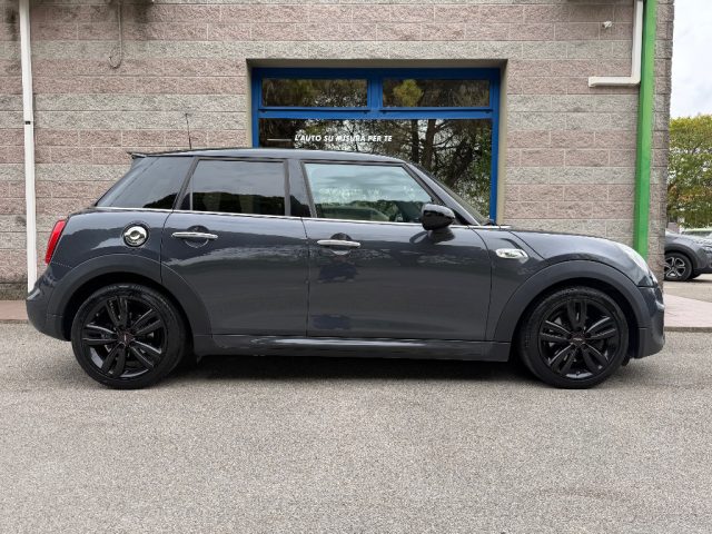 MINI Cooper S 0 192CV 5 PORTE NAVIGATORE CERCHI DA 18" FARI XENO - foto 2 di 4