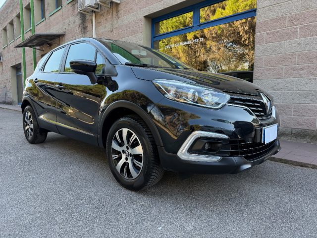 Renault Captur 0.9 90CV TCE ENERGY BOSE NAVIGATORE SENSORI PARCH. usato a VENEZIA