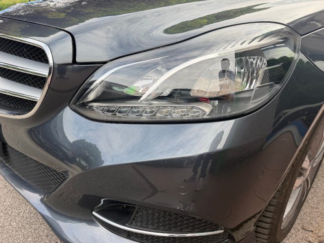 Mercedes-Benz E 220 2.2 CDI 170CV AUTOMATICA PREMIUN UNIPROPRIETARIO - foto 4 di 4
