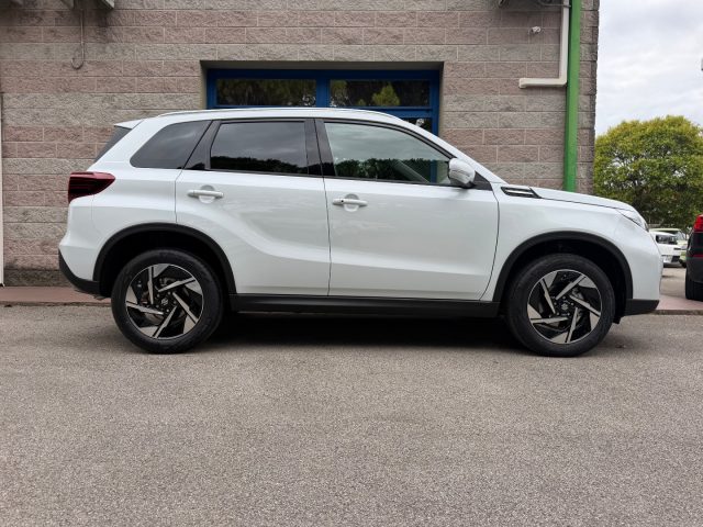 Suzuki Vitara 1.4H TOP 2WD 110CV NUOVA DA IMMATRICOLARE - foto 2 di 4