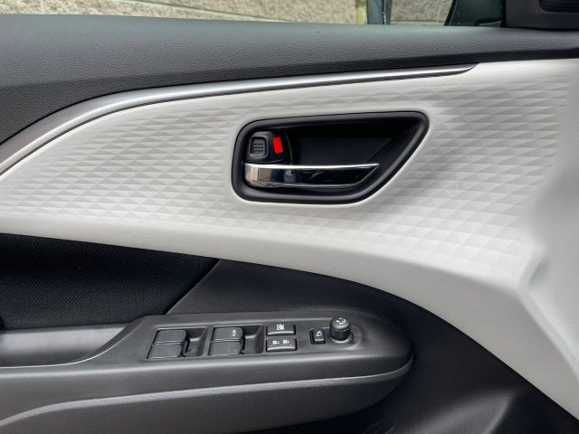 Suzuki Swift 1.2 TOP HYBRID NUOVA PRONTA CONSEGNA NAVIGATORE, in vendita a Venezia (VE)