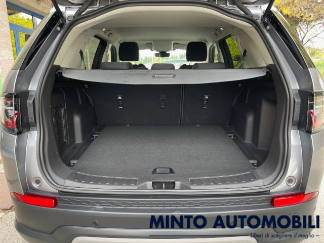 Land Rover Discovery Sport 150CV 2WD VAN AUTOCARRO 5 POSTI UNIPROPR., del 2020, 75.000 km, in vendita a Venezia (VE)