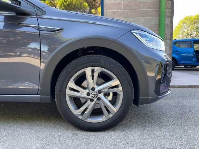 Volkswagen Taigo TSI 110CV R-LINE UNIPROPRIETARIO CERCHI DA 18" - foto 3 di 4