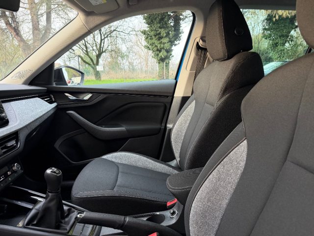 Skoda Kamiq 1.0 95CV BLACK DOTS UNIPROPRIETARIO CERCHI 17", del 2024, 17.800 km, in vendita a Venezia (VE)
