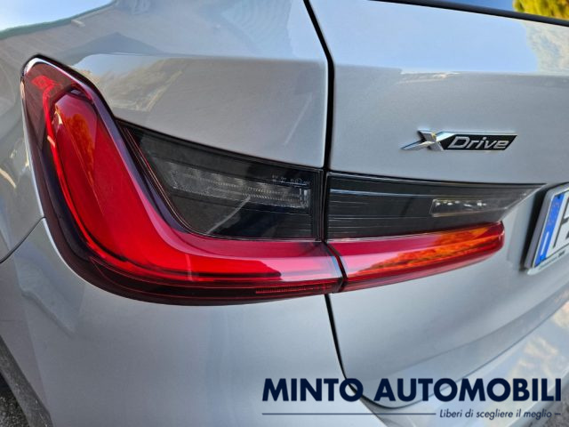 BMW 320 D TOURING XDRIVE 190CV TETTO PANORAMICO CERCHI 18", del 2019, 73.500 km, in vendita a Venezia (VE)