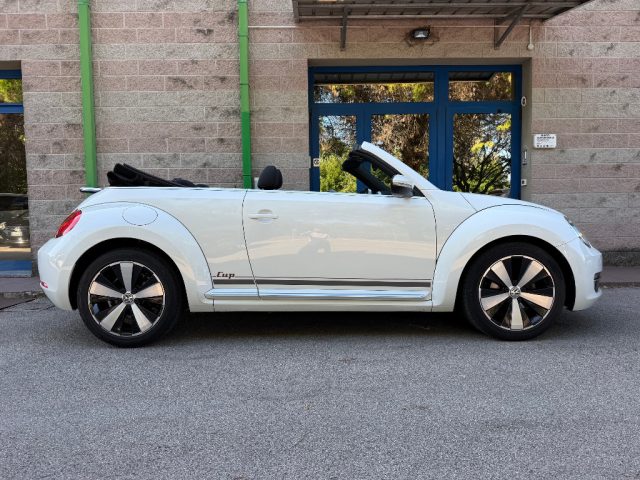 Volkswagen Maggiolino CABIO 2.0 TDI 110CV - foto 3 di 4