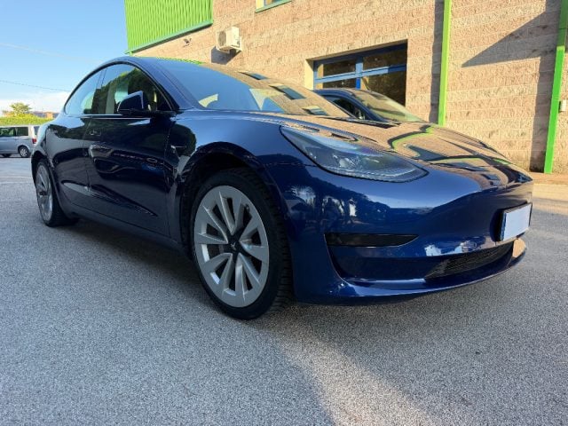 Tesla Model 3 STANDARD RWD PLUS UNIPROPRIETARIO TETTO PANORAMICO, del 2021, 109.000 km, in vendita a Venezia (VE)
