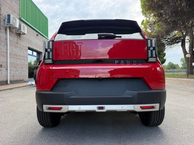 Fiat Grande Panda 1.2 HYBRID 110CV LA PRIMA PRONTA CONSEGNA! - foto 3 di 4