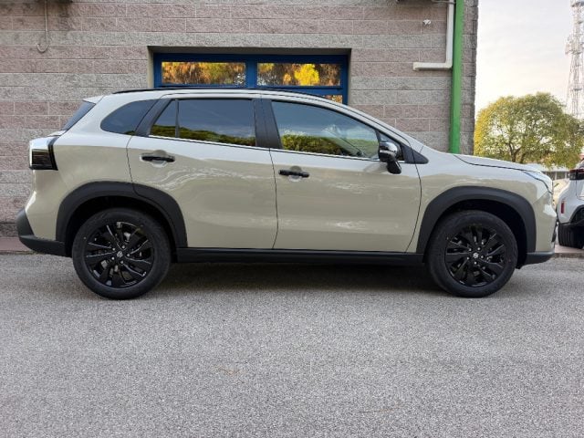 Suzuki S-Cross 1.4H TOP KURO 2WD 110CV NUOVA PRONTA CONSEGNA!! - foto 2 di 4