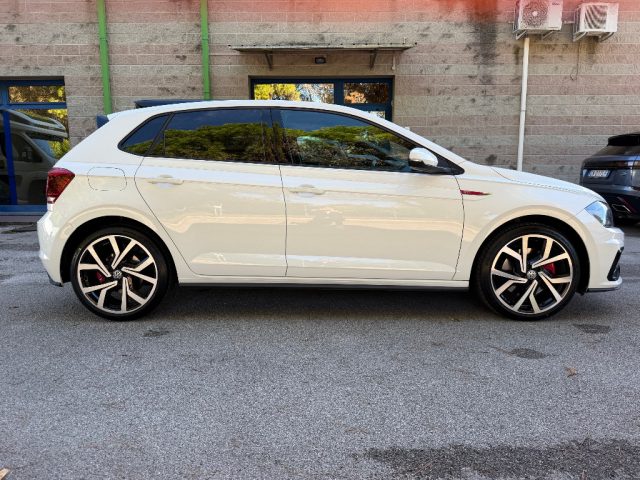 Volkswagen Polo 2.0 TSI 200CV DSG TETTO PANORAMICO ELETTRICI - foto 2 di 4