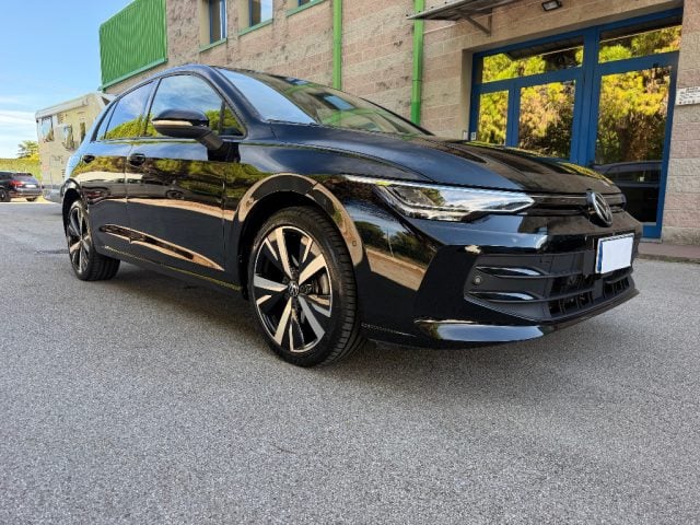 Volkswagen Golf 1.5 TSI 204CV EHYBRID PLUG-IN DSG UNIPROPRIETARIO, del 2025, 32.000 km, in vendita a Venezia (VE)
