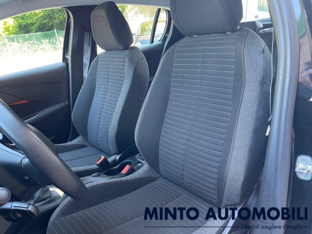 Peugeot 208 1.5 BLUEHDI 102CV UNIPROPRIETARIO NAVIGATORE usato a VENEZIA