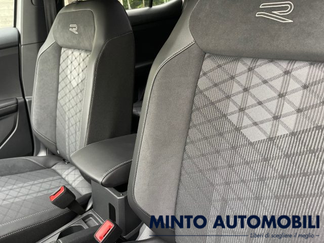 Volkswagen T-Cross 1.0 TSI 115CV R-LINE NUOVA DA IMM. PRONTA CONSEGNA nuovo a VENEZIA