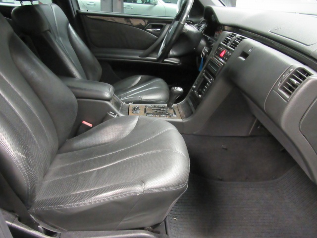 Mercedes-Benz E 55 AMG UNIPROPRIETARIO KM-189.000 CERTIFICATI NAVIG usato a VENEZIA