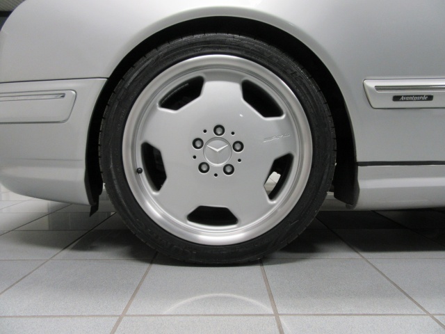 Mercedes-Benz E 55 AMG UNIPROPRIETARIO KM-189.000 CERTIFICATI NAVIG - foto 2 di 4