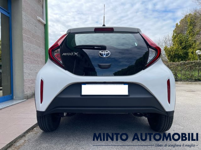 Toyota Aygo X X 1.0 72CV S-CVT UNIPROPRIETARIO RETROCAMERA - foto 4 di 4