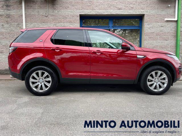 Land Rover Discovery Sport 2.0 TD4 AWD 180CV AUTO NAVIGATORE RETROCAMERA - foto 3 di 4