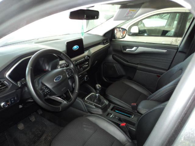 Ford Kuga 1.5 EcoBoost 150 CV 2WD Titanium X - foto 3 di 4