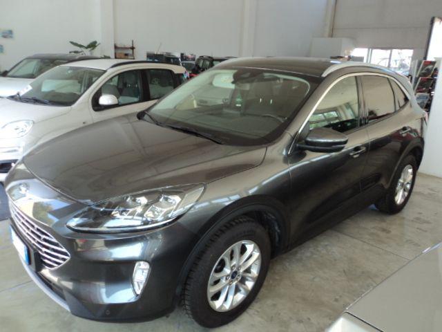 Ford Kuga 1.5 EcoBoost 150 CV 2WD Titanium X - foto 2 di 4