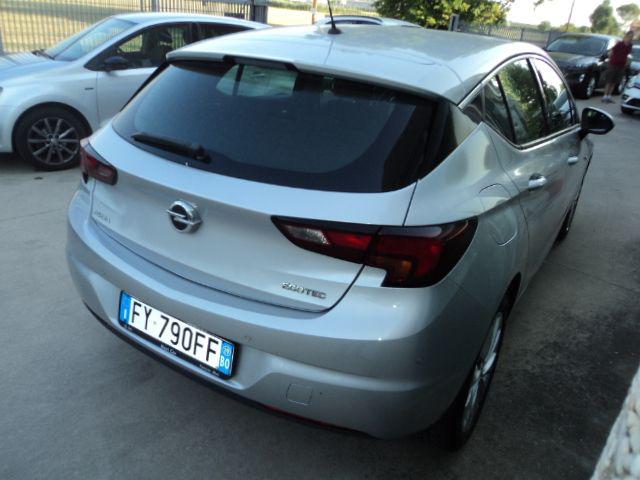 Opel Astra 1.4 Turbo 110CV EcoM 5 porte Innovation - foto 4 di 4