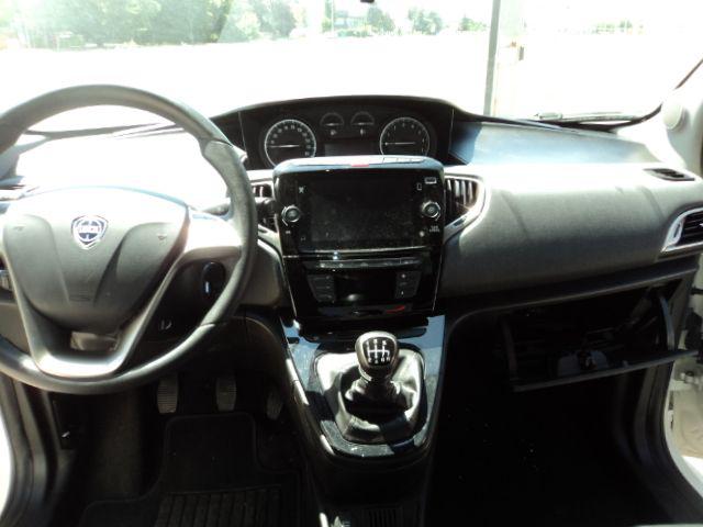 Ford Kuga 2.0 TDCI 150 CV S&S 4WD Powershift ST-Line usato a SALA BOLOGNESE