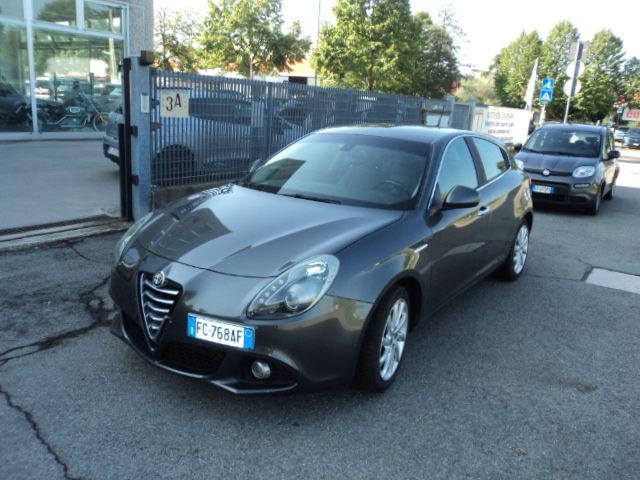 Alfa Romeo Giulietta 1.6 JTDm-2 120 CV Distinctive - foto 2 di 4