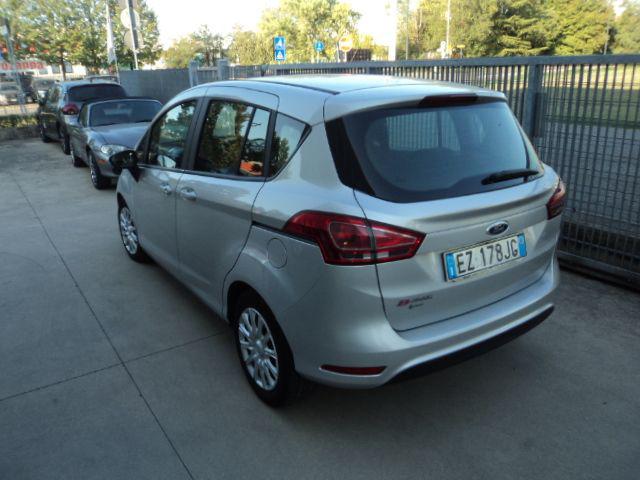 Ford B-Max 1.5 TDCi 75 CV Business - foto 4 di 10