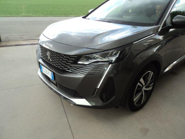 Peugeot 3008 BlueHDi 130 S&S Allure Pack, del 2021, 106.000 km, in vendita a Sala Bolognese (BO)