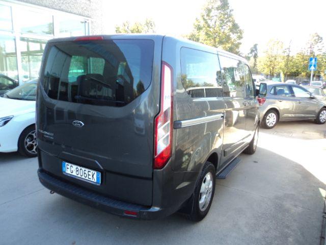 Ford Tourneo Custom 310 2.0 TDCi 130CV PC Titanium - foto 4 di 4