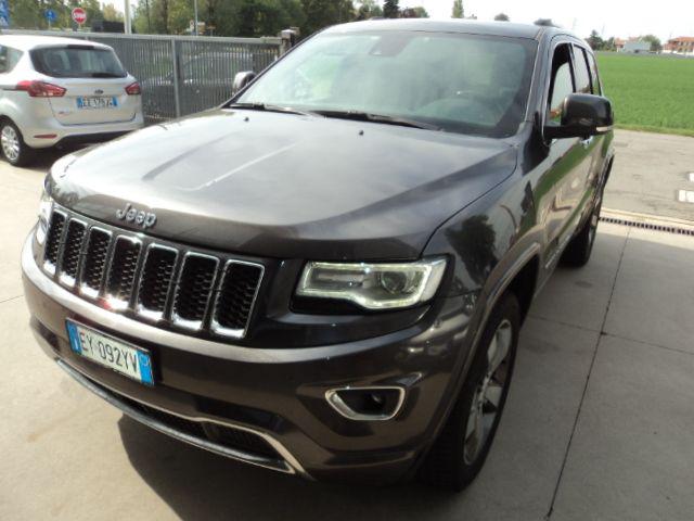 Jeep Grand Cherokee 3.0 V6 CRD 250 CV Multijet II Overland, del 2015, 145.000 km, in vendita a Sala Bolognese (BO)