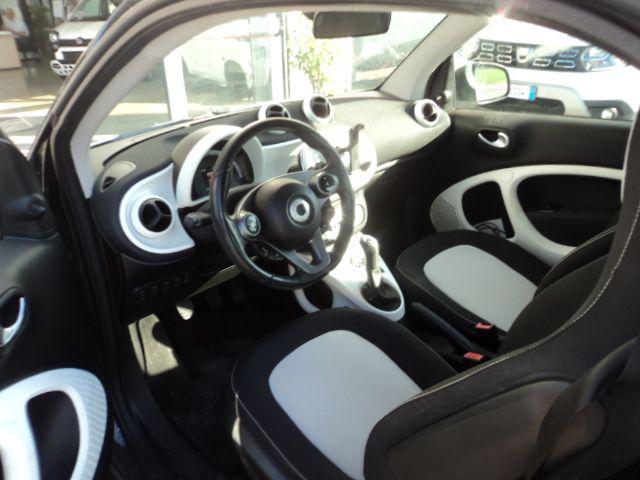 smart forTwo 70 1.0 Prime - foto 3 di 4