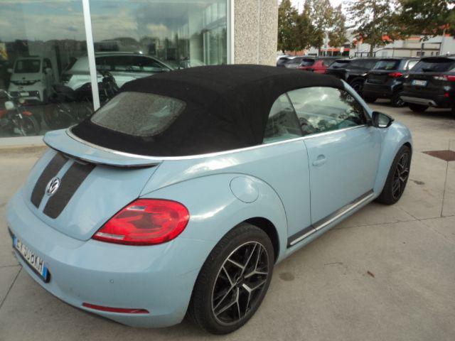 Volkswagen Maggiolino Cabrio 2.0 TDI DSG Sport - foto 4 di 4