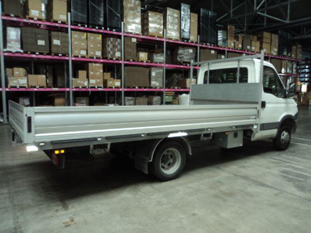 Iveco Daily 35C15L BTor 3.0 HPT PM-RG Cabinato - foto 4 di 4