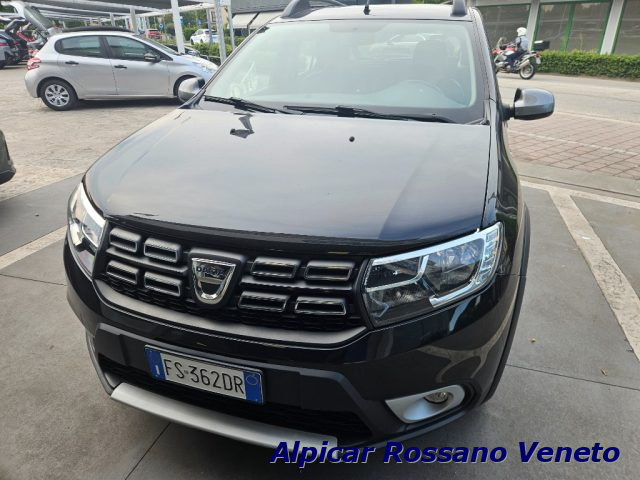 Dacia Sandero Stepway 1.5 dCi 8V 90CV Start&Stop C. AUTOM. - foto 2 di 4