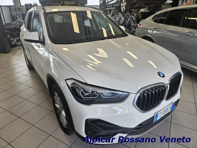 BMW X1 sDrive18i Advantage - foto 2 di 4