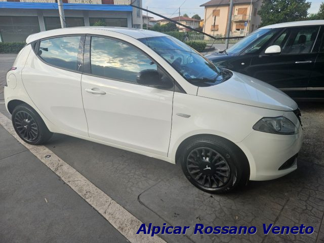 Lancia Ypsilon 1.2 69 CV 5 porte GPL Ecochic Elefantino usato a ROSSANO VENETO