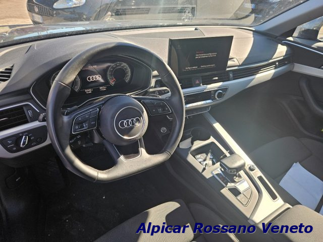 Audi A4 Avant 30 TDI/136 CV S tronic S line edition - foto 3 di 4