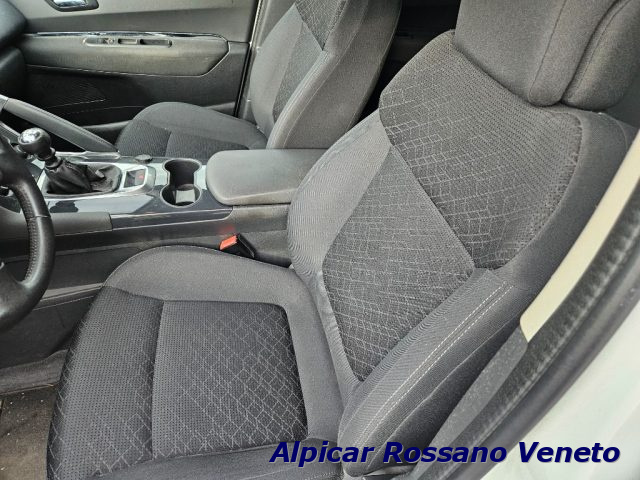 Peugeot 3008 1.6 e-HDi 115CV Stop&Start Allure - foto 3 di 4