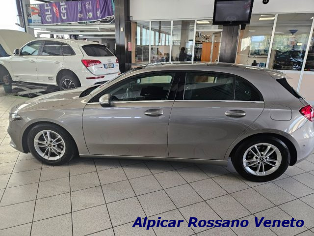 Mercedes-Benz A 180 d Automatic EDITION Premium - foto 4 di 4