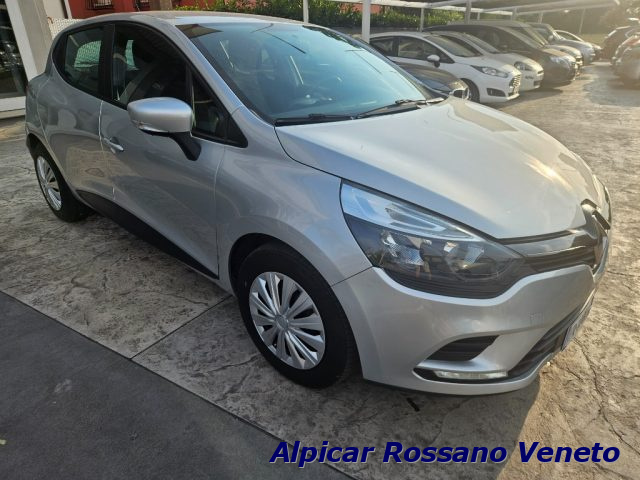 Renault Clio 1.2 75 CV 5 porte Business usato a ROSSANO VENETO