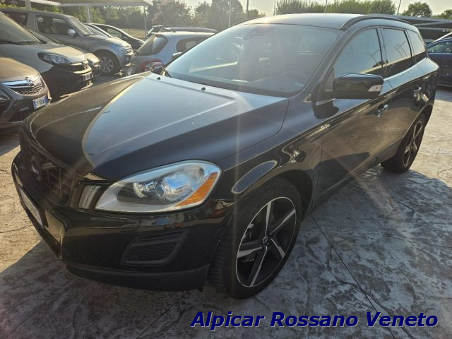 Volvo XC60 D3 AWD Momentum usato a ROSSANO VENETO