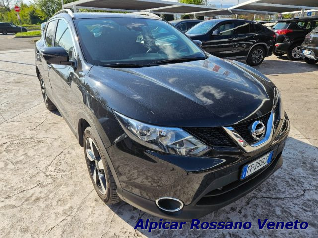 Nissan Qashqai 1.6 dCi 4WD Tekna - foto 2 di 4